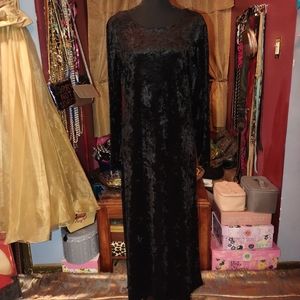New Visions Black Crushed Velvet Maxi Dress M‎